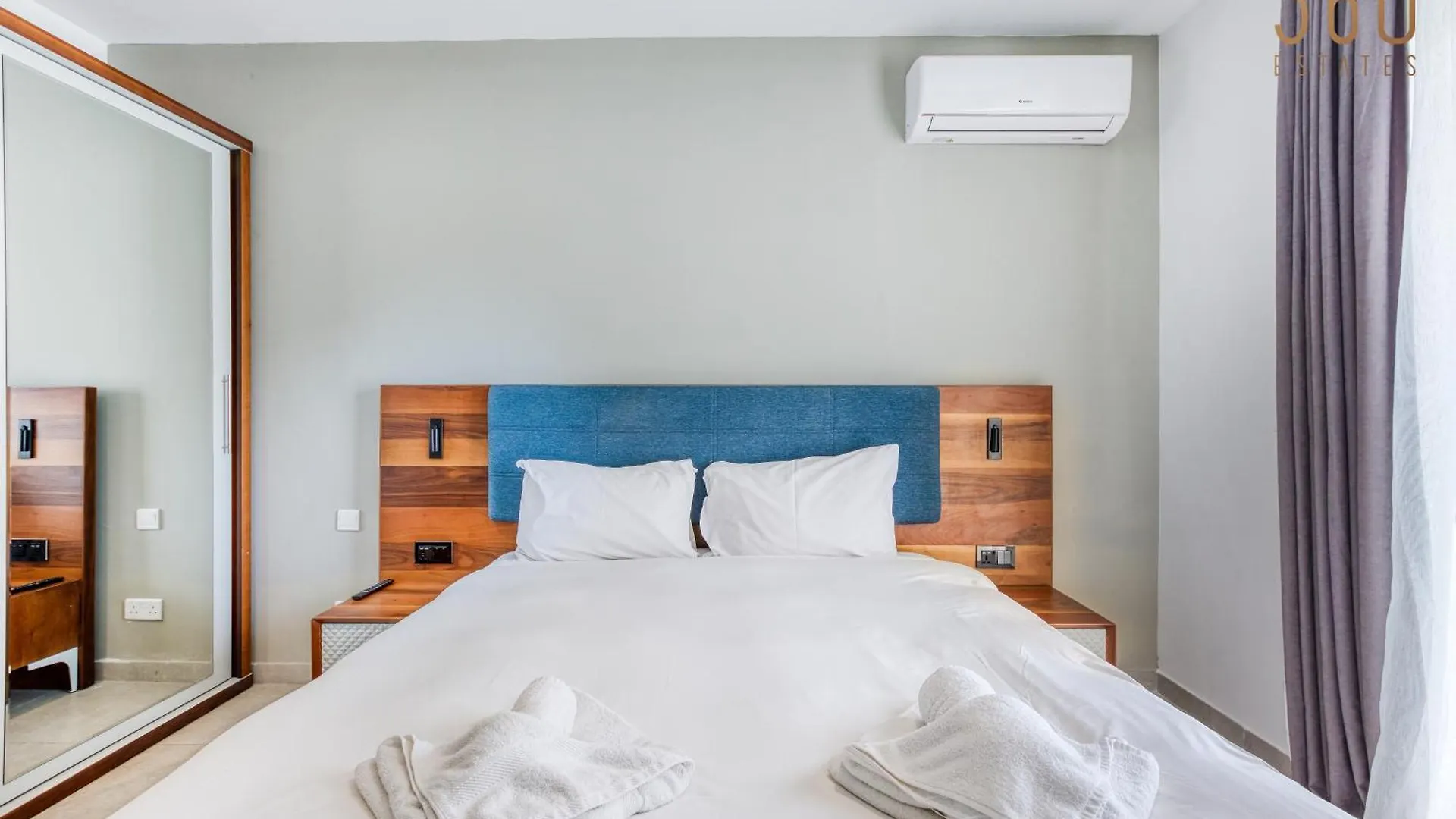 The Swieqi Poolside Suites Is-Swieqi Apartment