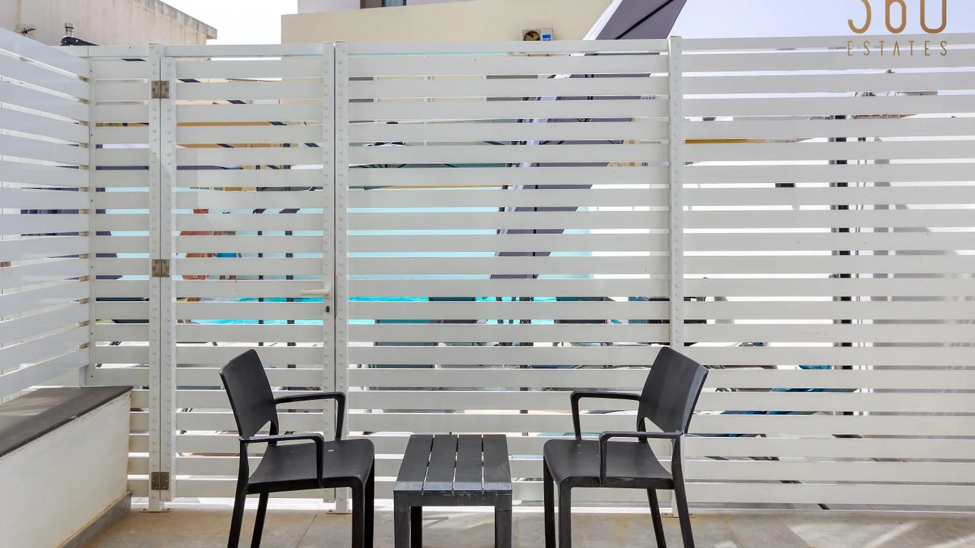The Swieqi Poolside Suites Is-Swieqi Apartment