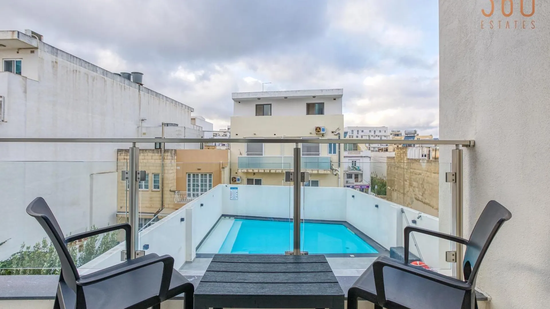 The Swieqi Poolside Suites Is-Swieqi 0*,